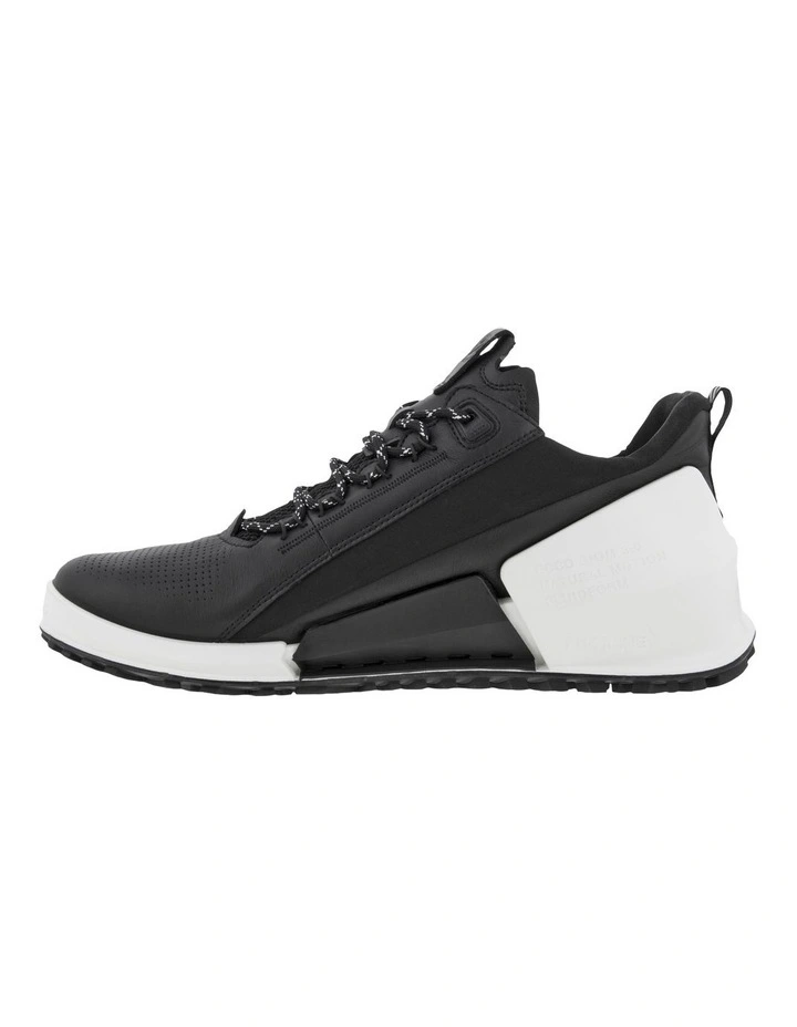 Biom 2.0 Leather Sneaker in Black