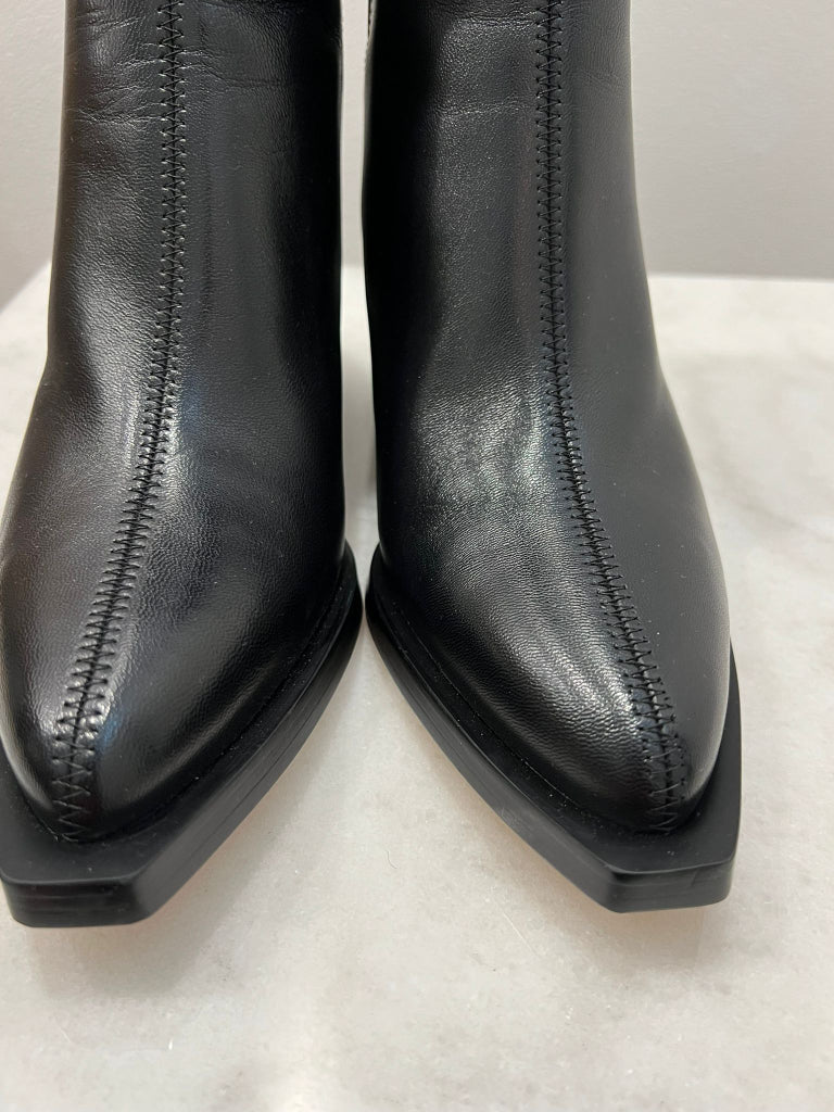 Coach Black Boots - size 38.5