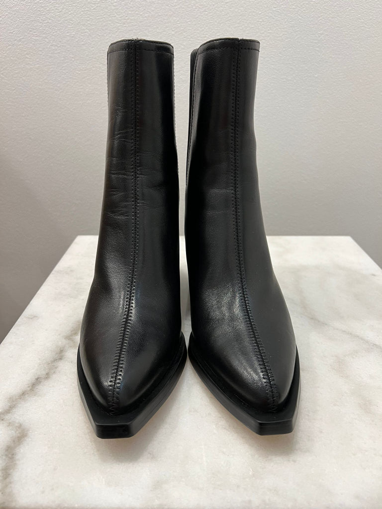 Coach Black Boots - size 38.5