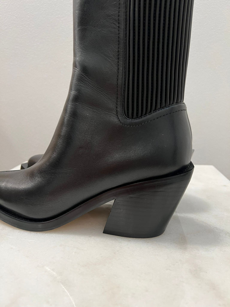 Coach Black Boots - size 38.5