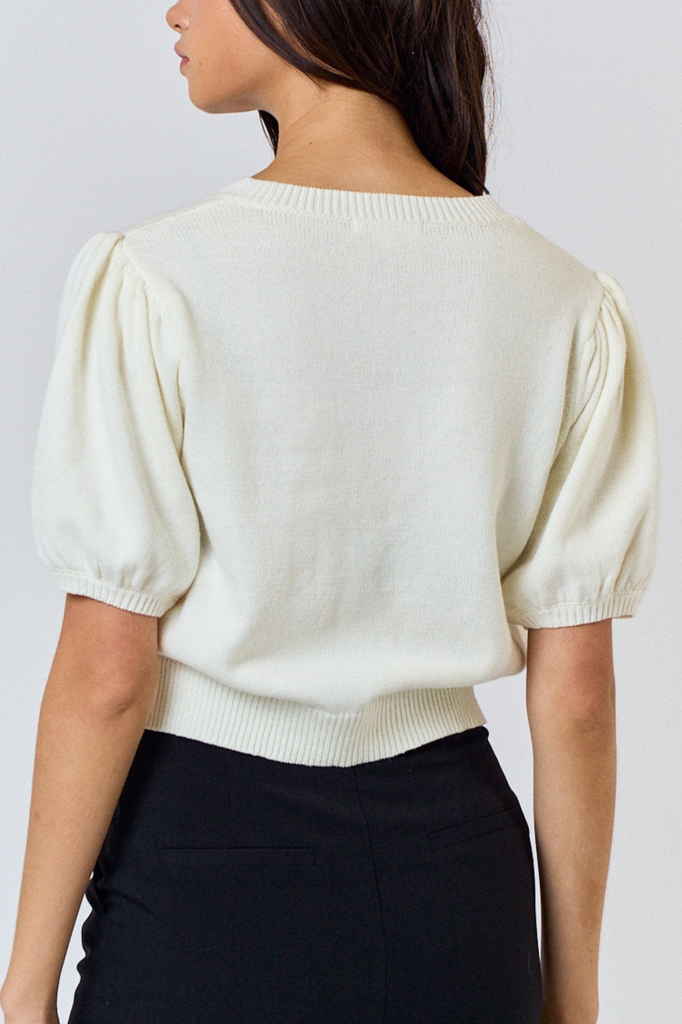 Come in Closer Sweater Blouse in Ivory