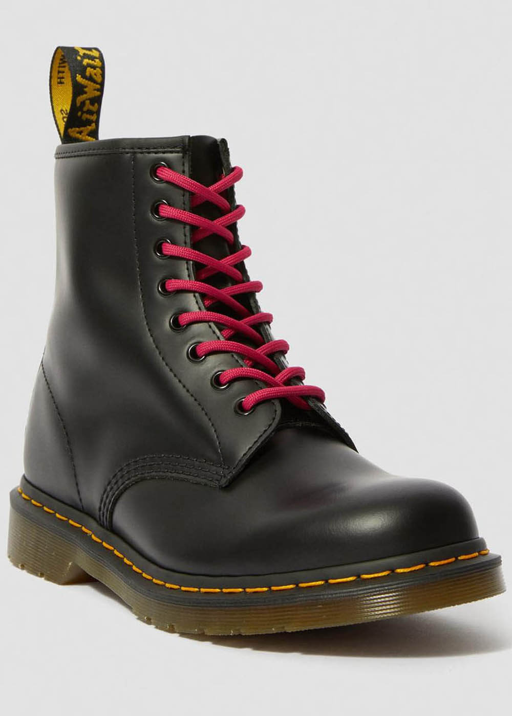 Dr. Martens Round Laces 8 Eyes Pink