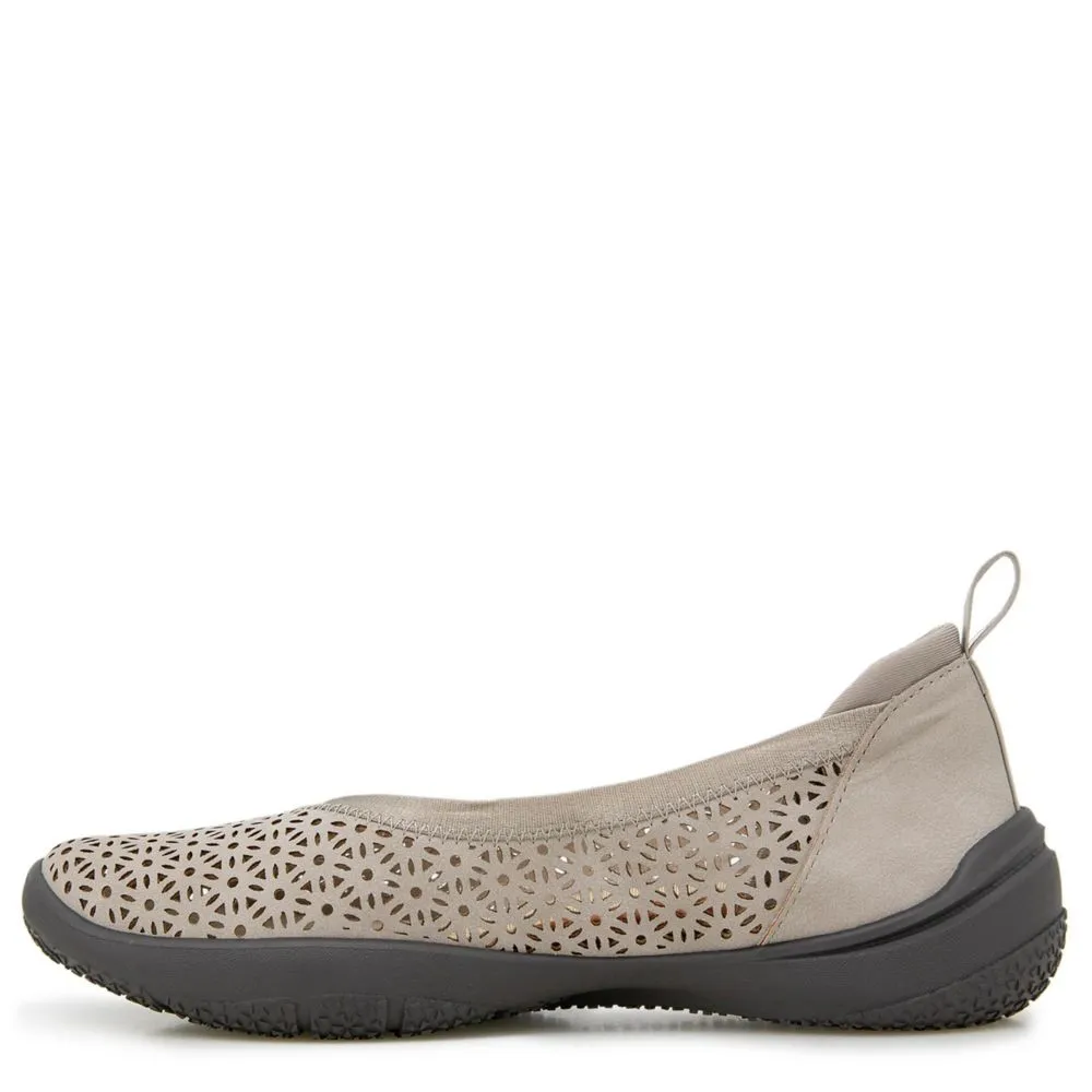 JBU  WOMENS EMMA SLIP ON SNEAKER