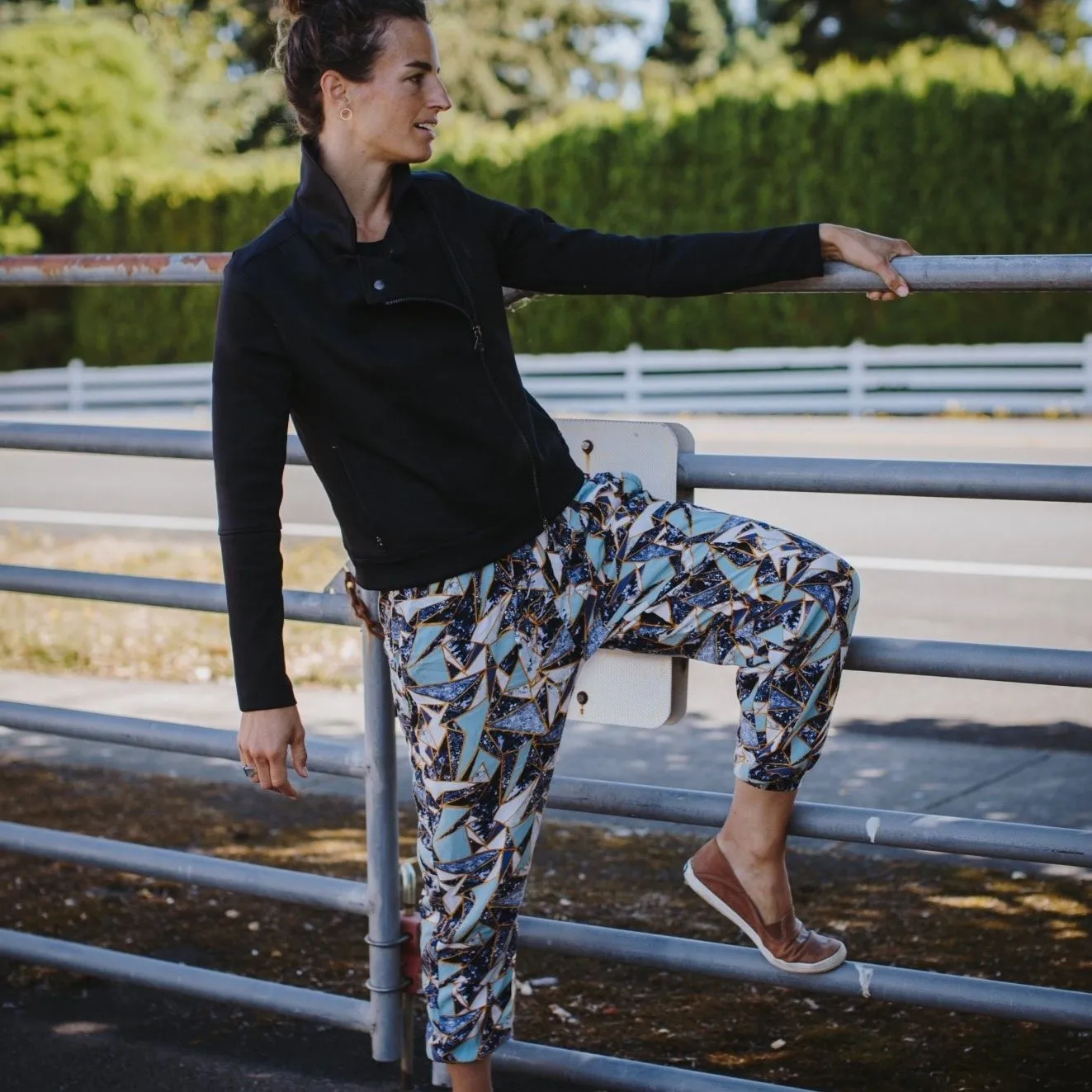 Jogger Harem Pants (4 solid colors & 2 prints, unisex!)