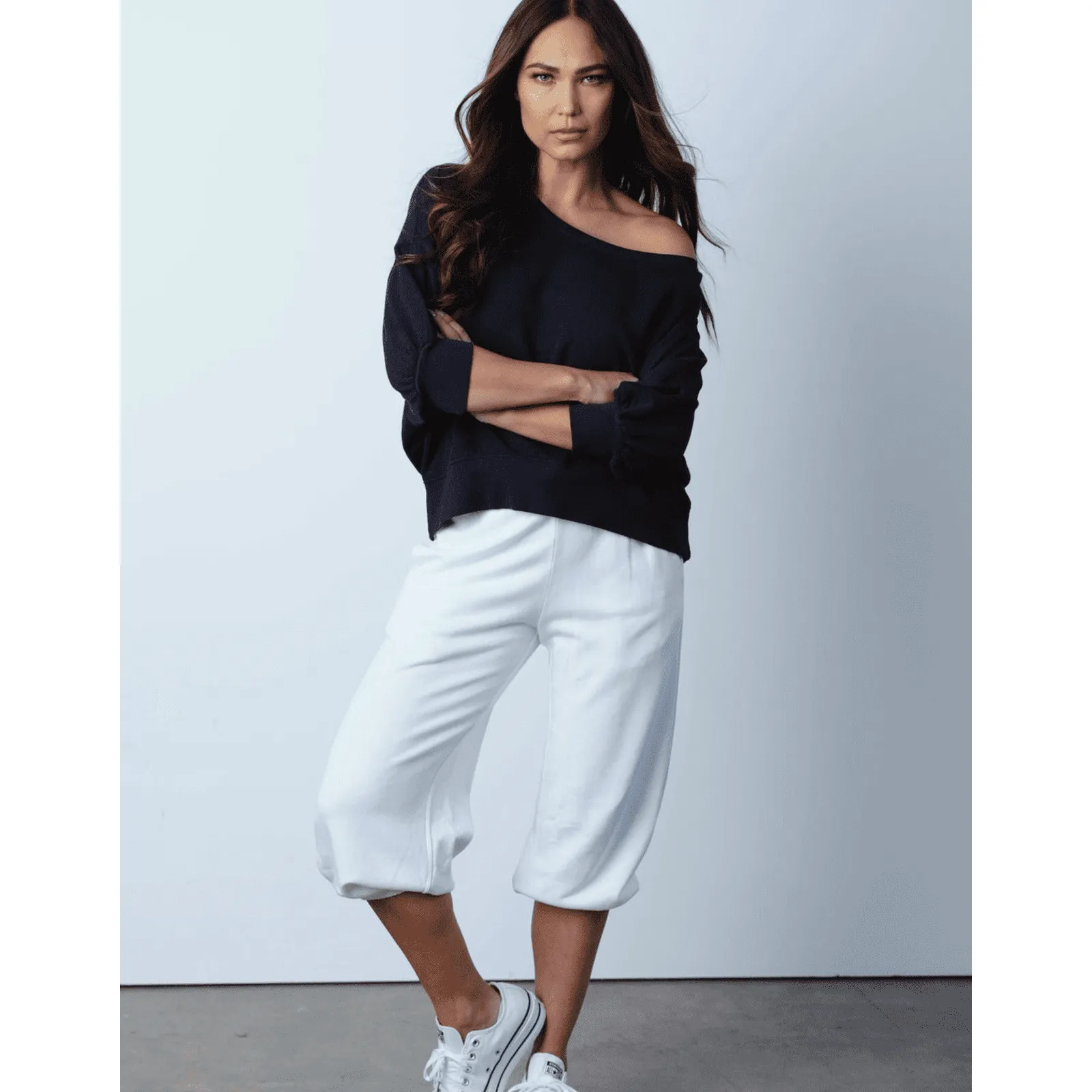 Mila Made in Los Angeles Knicker Capri Jogger Pants in White and Light Grey