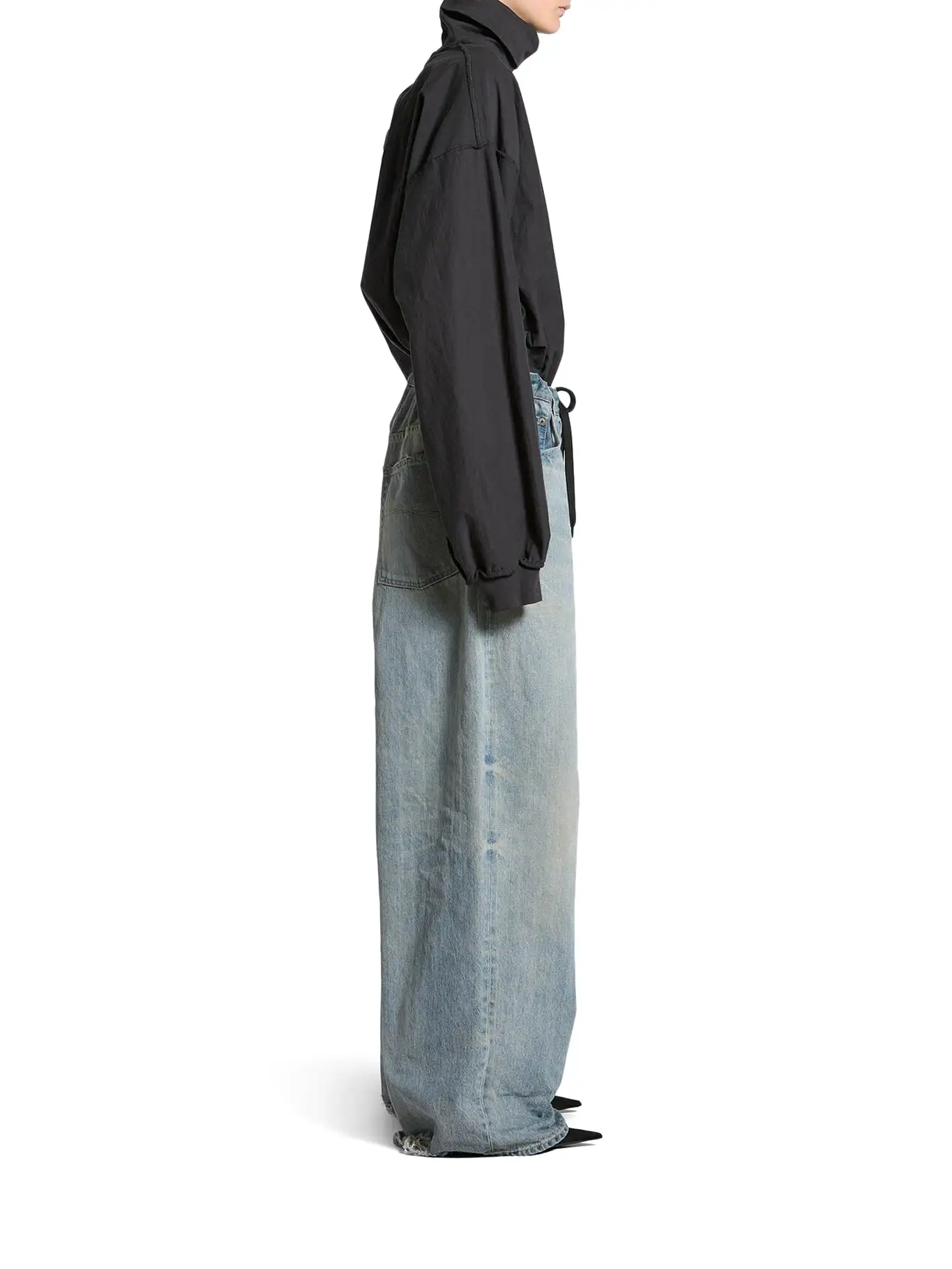 OVERSIZED BAGGY PANTS IN BLUE