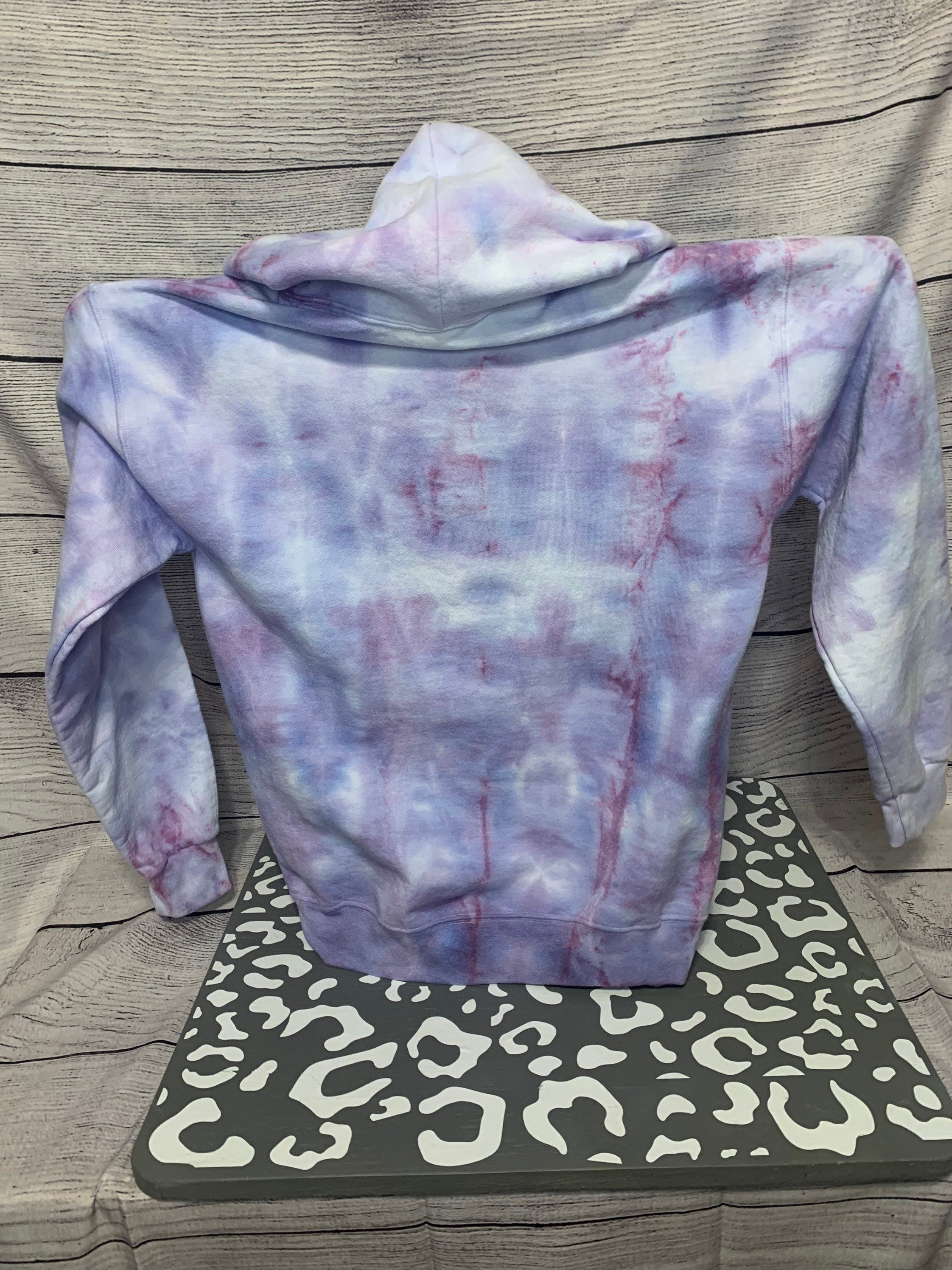 Wyoming Hoodie in purple